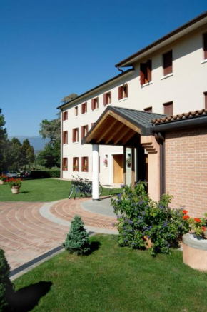  Hotel Del Parco Ristorante Loris  Пиеве Ди Солиго